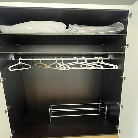 By Epernay Square With Sea View Daire *