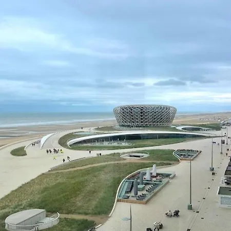 By Epernay Square With Sea View Daire Middelkerke