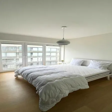 By Epernay Square With Sea View Daire Middelkerke